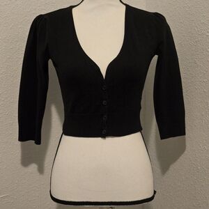 Takara Black Sleeve Button Down Ribbed Trim Knit Cropped Cardigan Size Medium